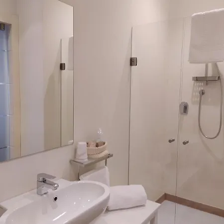 Molo73 Guest house
