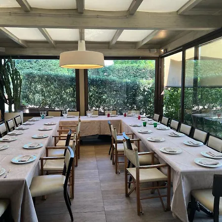 Molo73 Guest house